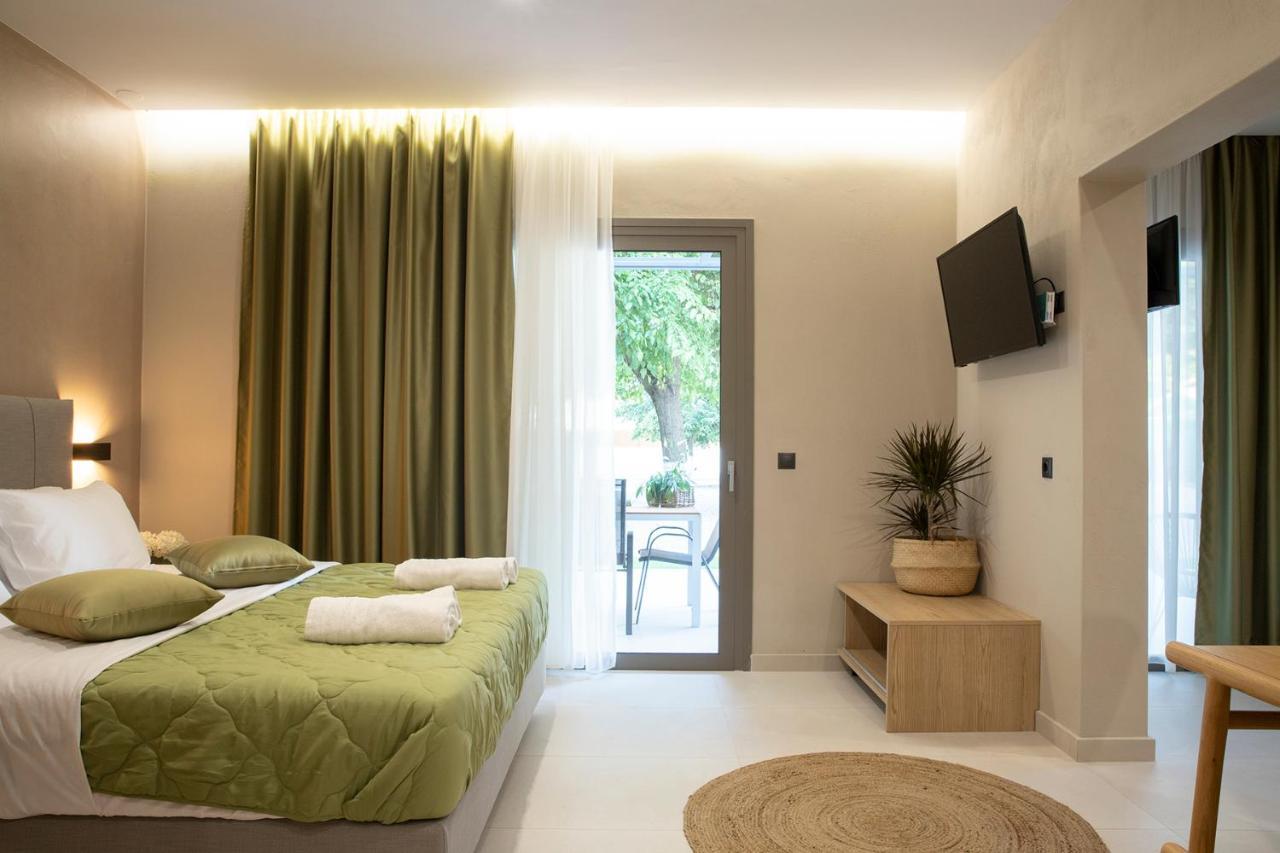 Olympus Suites Paralia Panteleimonos Eksteriør billede