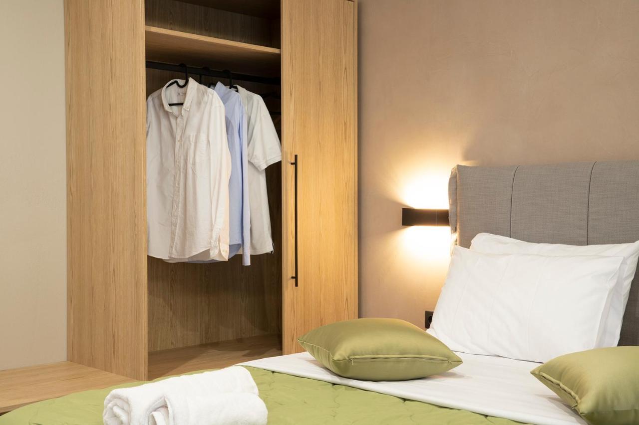 Olympus Suites Paralia Panteleimonos Eksteriør billede